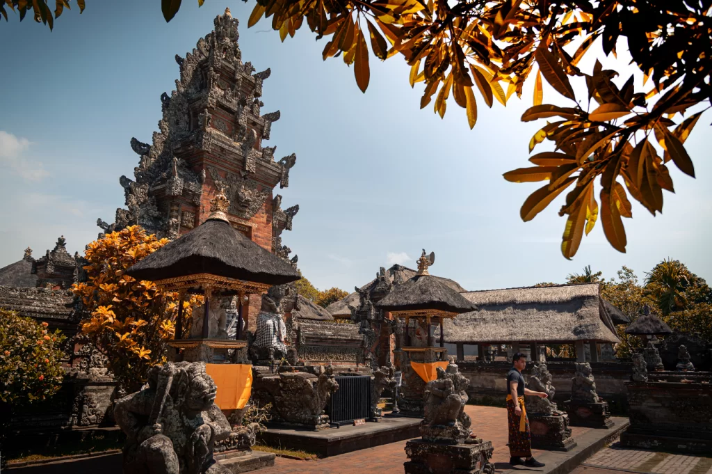 batuan temple ubud