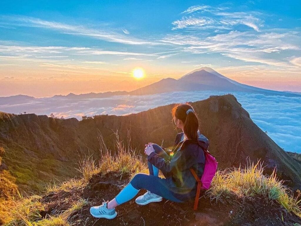 mount batur sunrise trekking