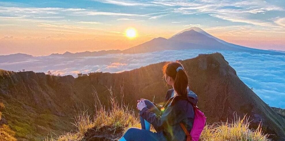 mount batur sunrise trekking