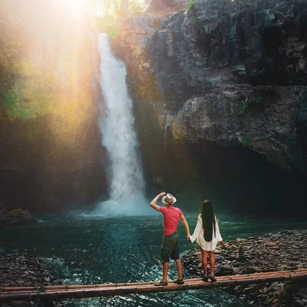 tegenungan waterfall bali