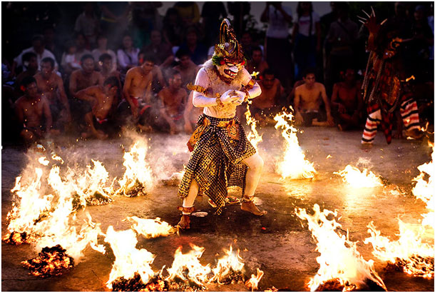 Tari Kecak Uluwatu