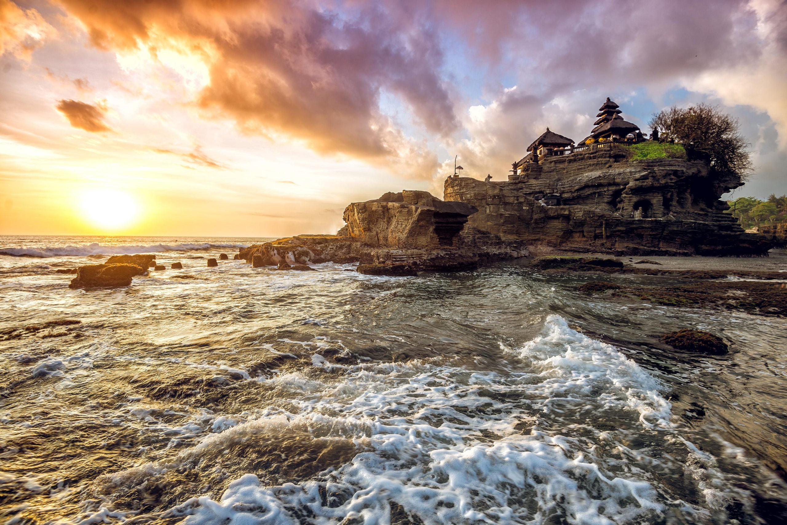 Tanah lot temple