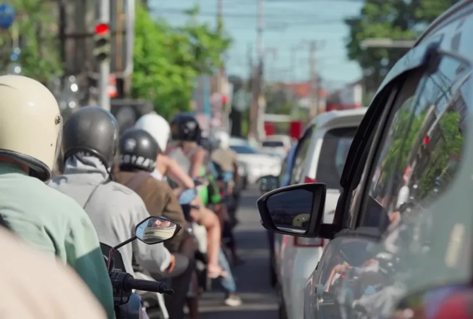 bali traffic jam