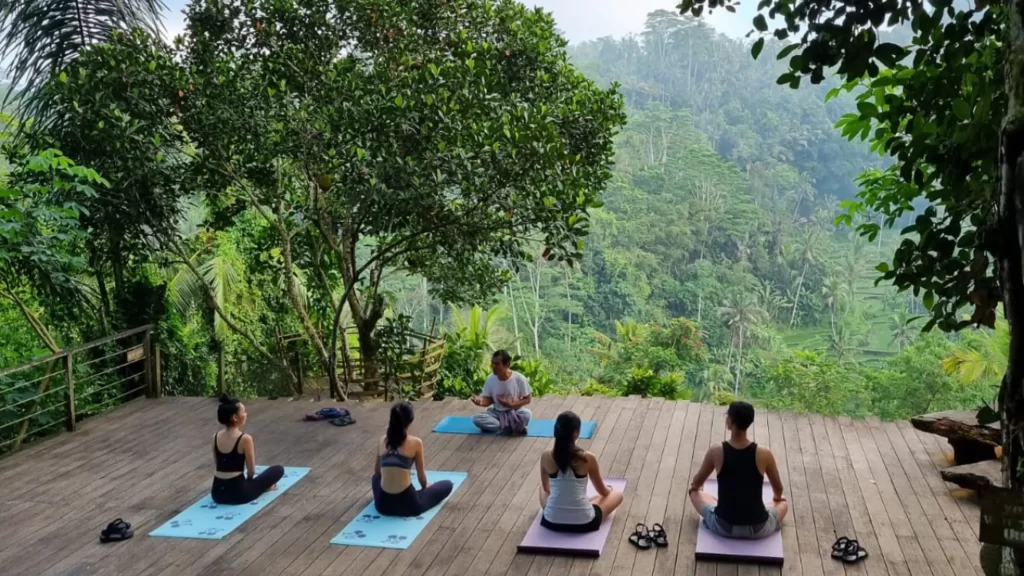 bali yoga class