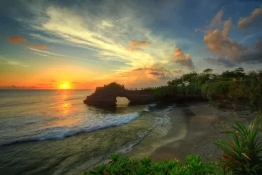 batu bolong sunset