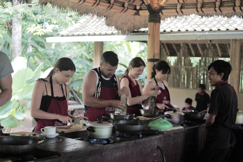 Balinese cooking class ubud